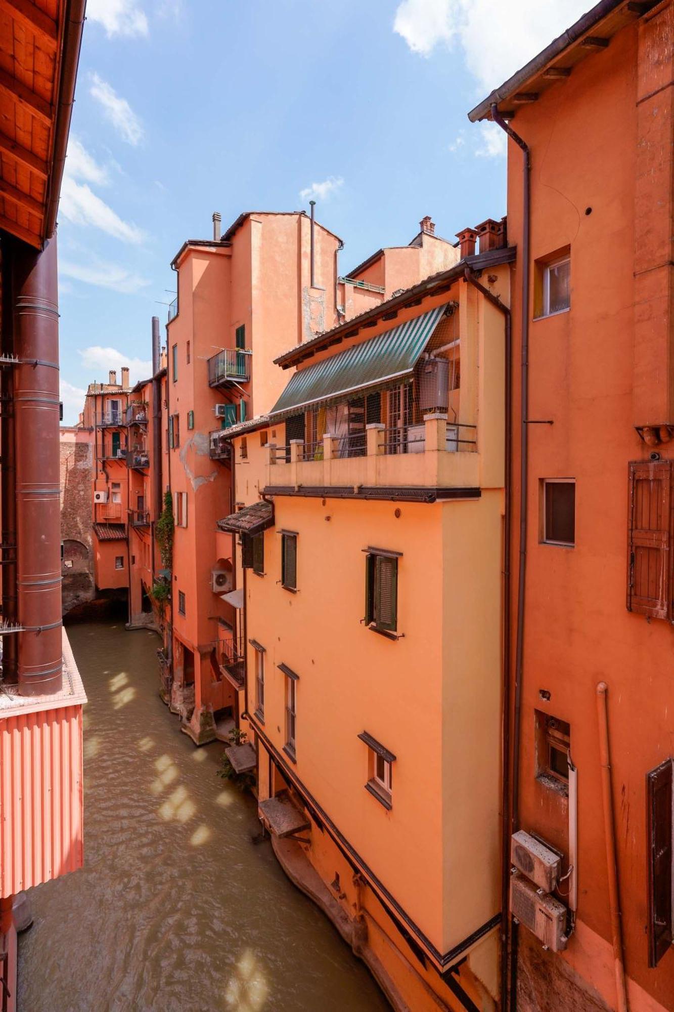 Canaletto Apartment Bologna Buitenkant foto